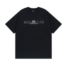 BALENCIAGA 발렌시아가 23138 BB 그래픽 리버스 로고 반팔