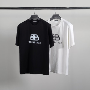 ●3월 판매 8위● BALENCIAGA 발렌시아가 BB프린팅 코튼 반팔티