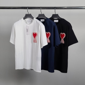 AMI 아미 빅하트패치 코튼 반팔티