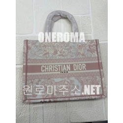 디올 북 토트백 핑크