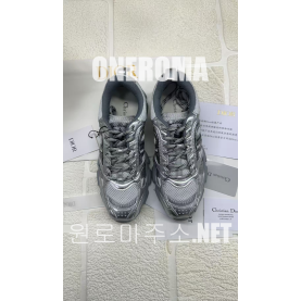 디올 크로노 스니커즈