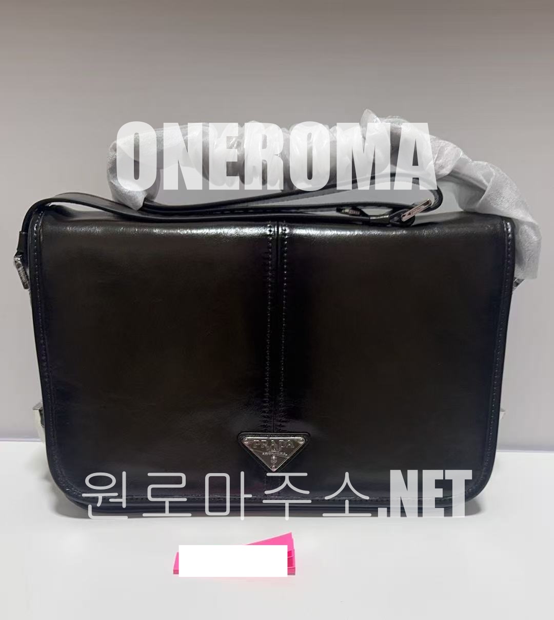 김*호 고객님 프라다 레더 숄더백