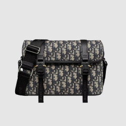DIOR 디올 Hit the Road 플랩 스트랩백 1ESPO