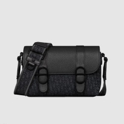 DIOR 디올  Daily 미니 플랩 스트랩백 2ESCA