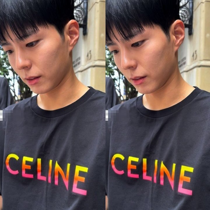 CELINE 셀린느 컬러영문로고 반팔 2COLOR