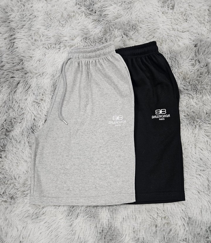 BALENCIAGA 발렌시아가 피스 5부 반바지