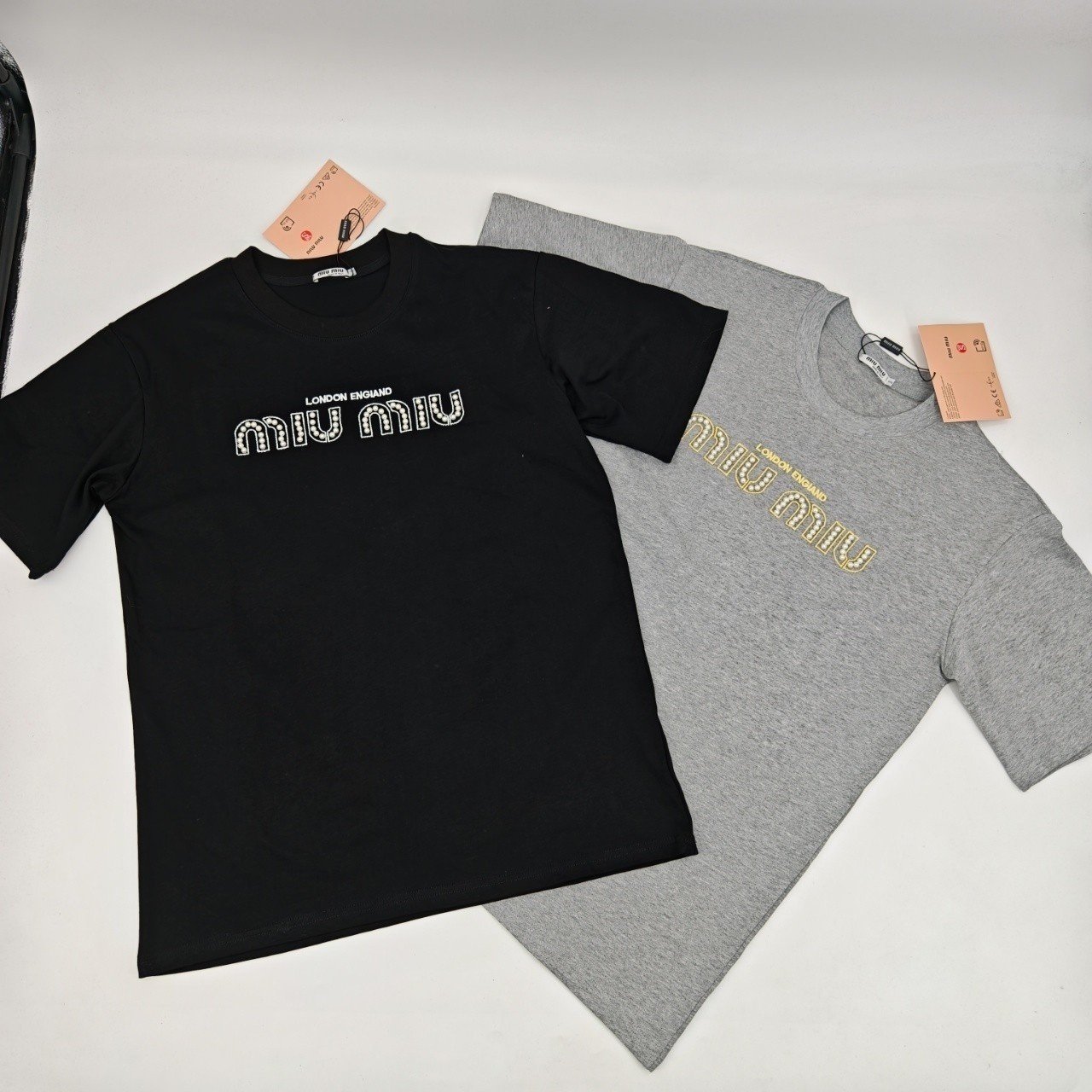 MIUMIU 미우미우 반팔티