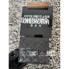 안*민 고객님 샤넬 클래식 캐비어 카드 홀더 은장
