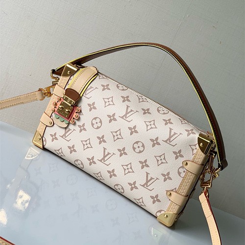LOUIS VUITTON 루이비통 사이드 트렁크 MM M29913