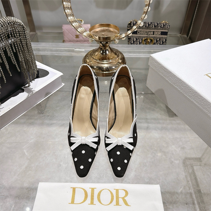 DIOR 디올 여성용 힐 (굽높이8.5CM) D89564 2COLOR