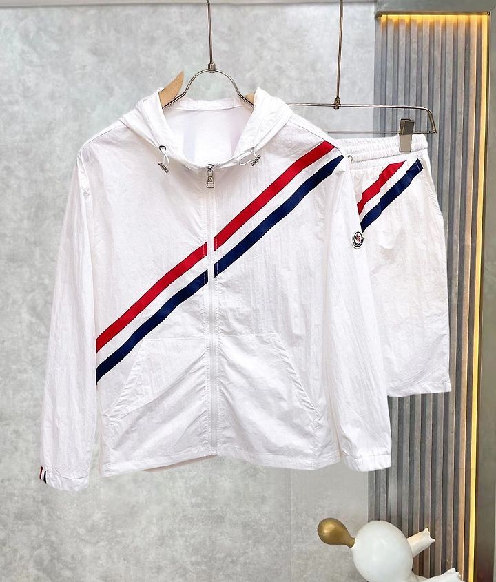 MONCLER 몽클레어 60219 트라이컬러 다이아고날 윈드브레이커+쇼츠 세트