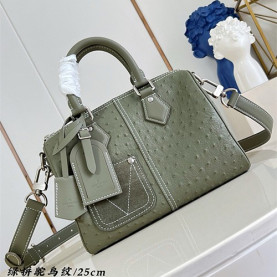 LOUIS VUITTON 루이비통 스피디 반둘리에 25 M89119