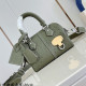 LOUIS VUITTON 루이비통 스피디 반둘리에 20 M28186