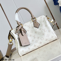 LOUIS VUITTON 루이비통 스피디 P9 반둘리에 25 M24443