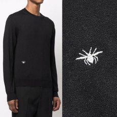 MAISON MARGIELA 메종마르지엘라 꿀벌자수 라운드니트