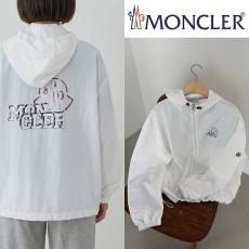 MONCLER 몽클레어 레터링 오버핏 바람막이 자켓 2COLOR