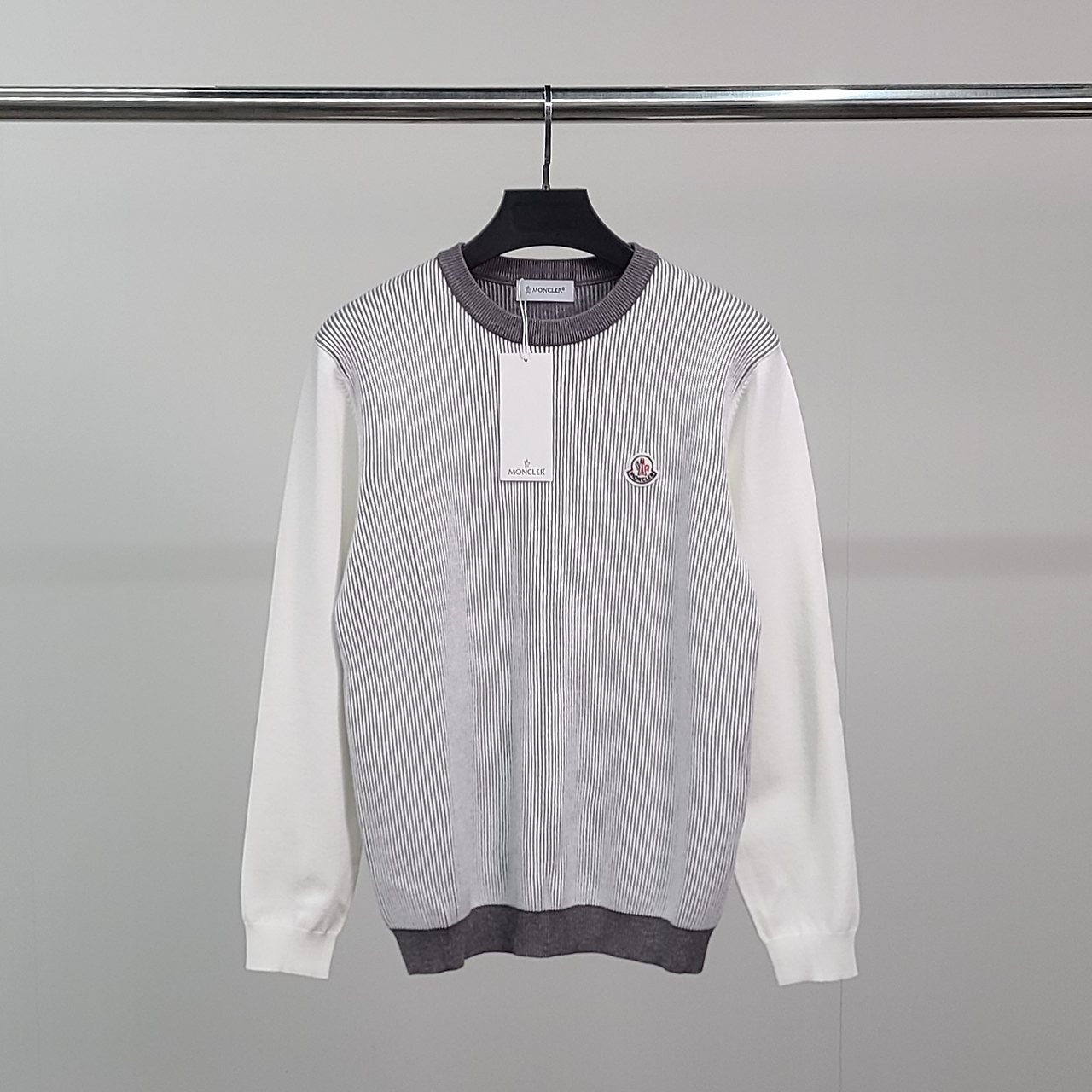 MONCLER 몽클레어 와펜 스트라이프 울 니트