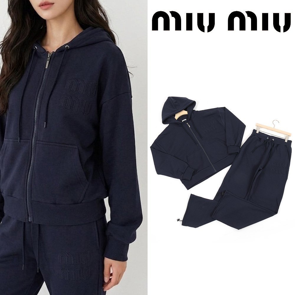 MIUMIU 미우미우 레터링 로고 오버핏 크롭 트레이닝 셋업
