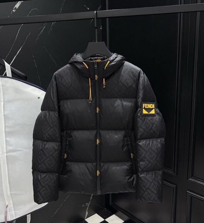 FENDI 펜디 25156 FF 로고 다운 패딩 2COLOR